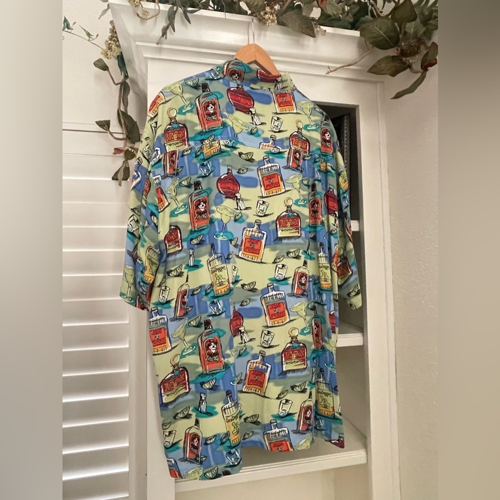 Big Dogs Hawaiian Style Shirt 100% Rayon Margarita, Tequila Theme 1X 2X - Picture 2 of 3